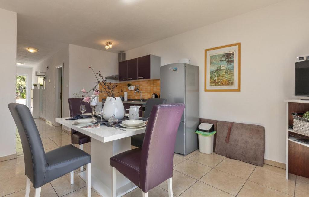 E&M Appartement Senj  Buitenkant foto