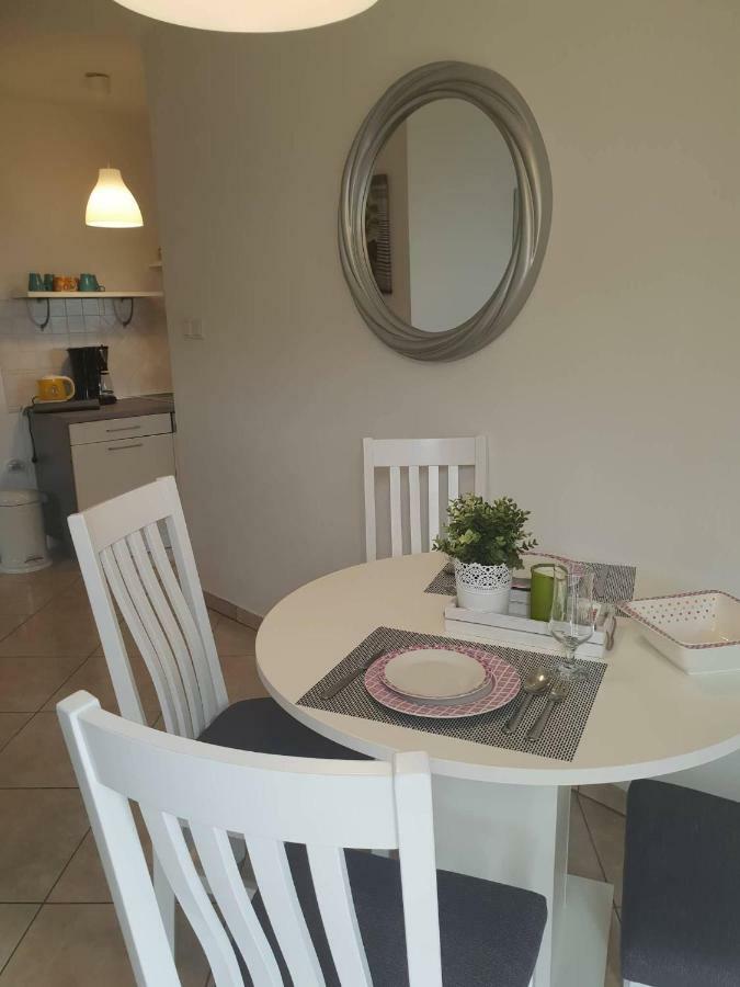 E&M Appartement Senj  Buitenkant foto