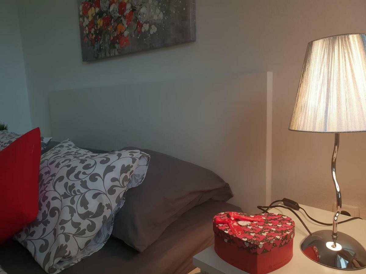 E&M Appartement Senj  Buitenkant foto