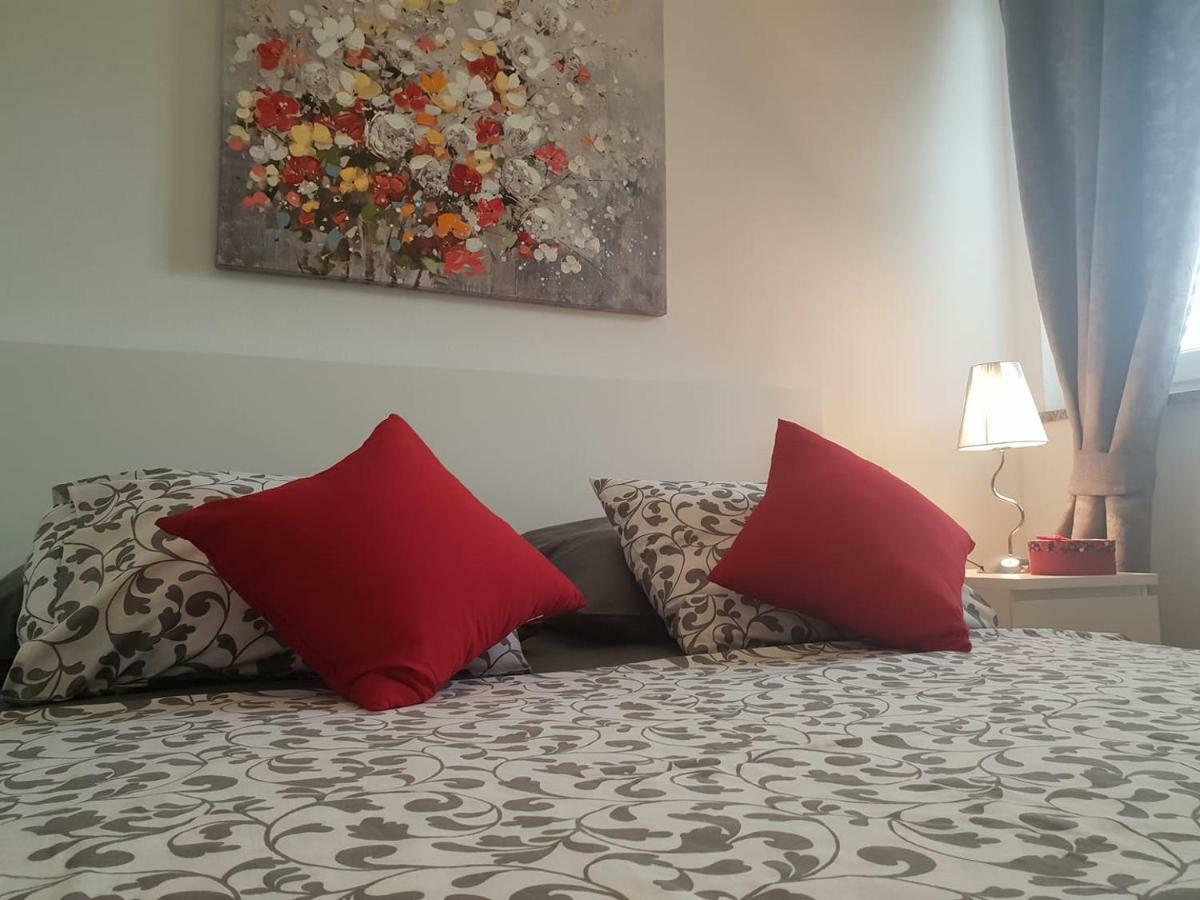 E&M Appartement Senj  Buitenkant foto