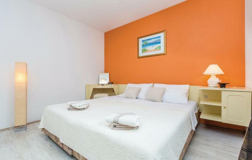 E&M Appartement Senj  Buitenkant foto